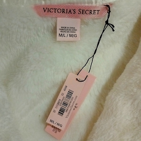 Victoria's Secret robe, white, midlength, Angel's collection, size M/L - Picture 3 of 5
